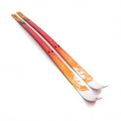 Asnes Cecilie BC Waxless Skis