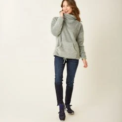 Carve Designs Women's Roley Cowl