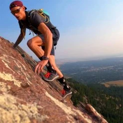 HIMALI Pursuit Logo Tech Tee - Men's