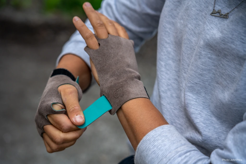 New ✔️ G7 EQUIPMENT Other Gear G7 HAND JAM Crack Gloves 😍 3 G7 EQUIPMENT Other Gear G7 HAND JAM Crack Gloves